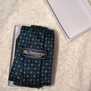 Burberry Navy and Gold Patterned Tie